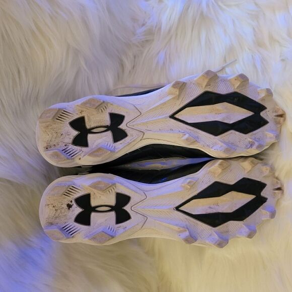 Under Armour High Top Cleats - Picture 7 of 7
